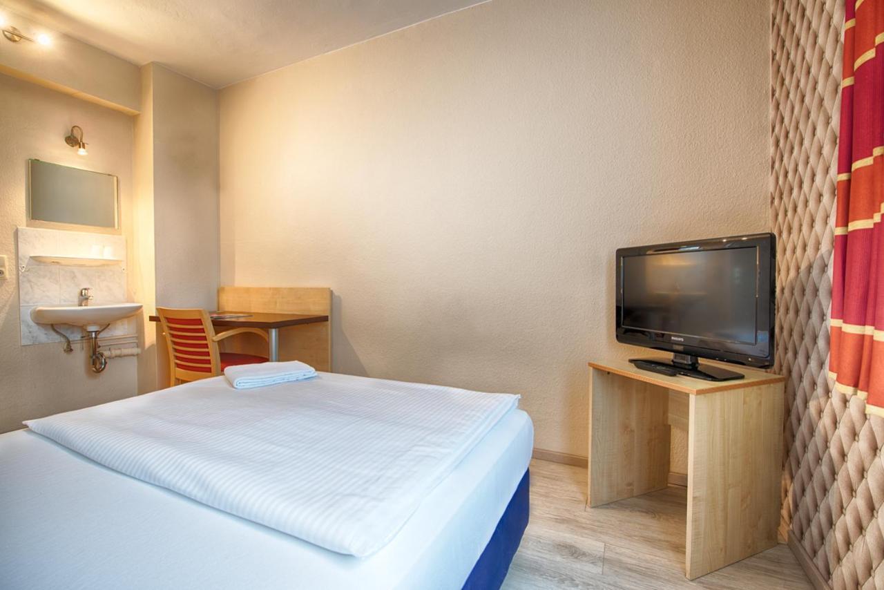 Enjoy Hostel Berlin City West Luaran gambar