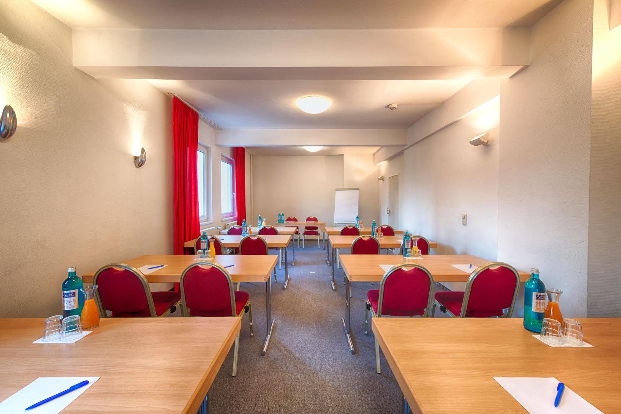 Enjoy Hostel Berlin City West Luaran gambar